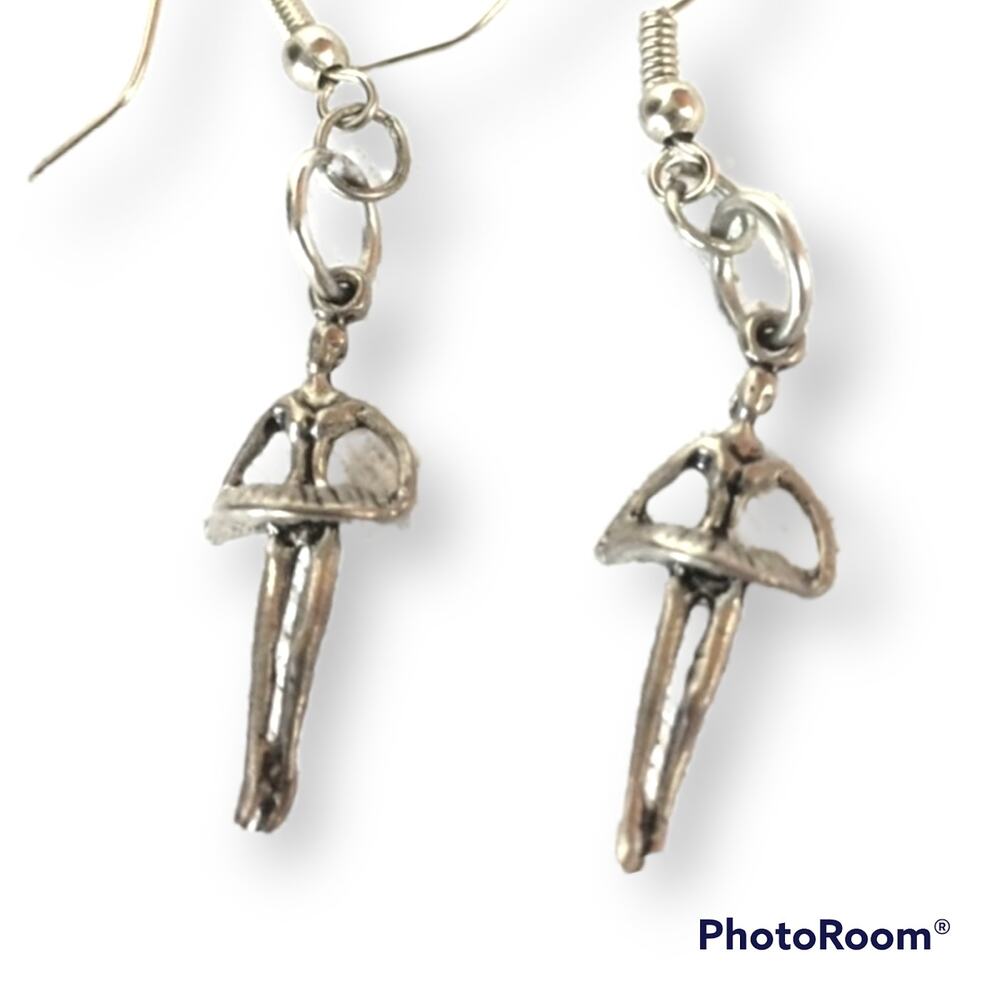 Silver tone ballerina en pointe fish hook earrings
